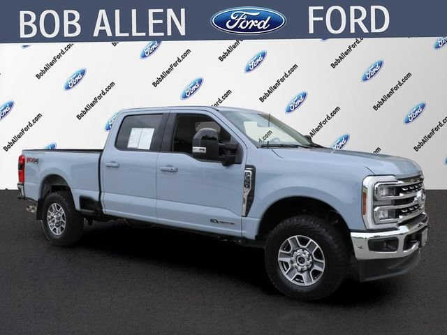 Used 2024 Ford F350 Lariat AWD/4WD image 2