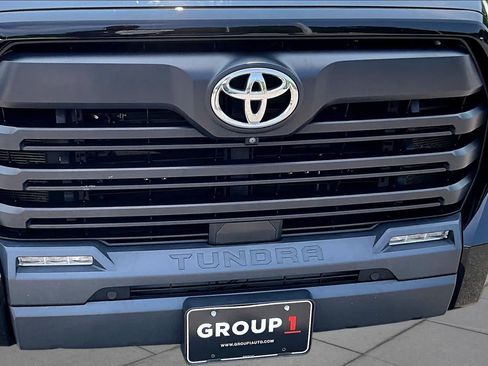 Used 2023 Toyota Tundra SR5 w/ SR5 Premium Package AWD/4WD image 29