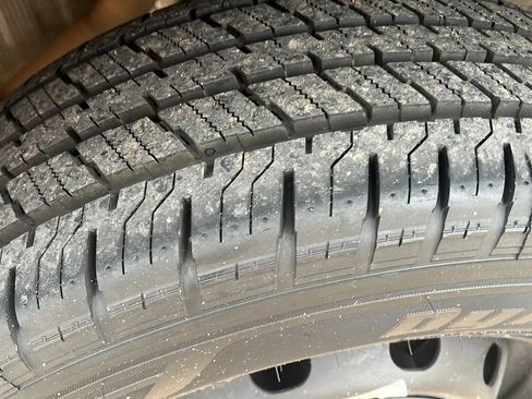 Used 2015 Ford Transit 250 130 Low Roof image 24