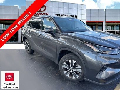 Used 2022 Toyota Highlander XLE