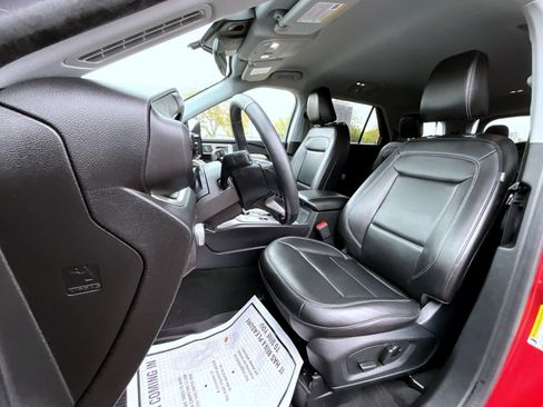 Used 2022 Ford Explorer XLT w/ Equipment Group 202A image 11