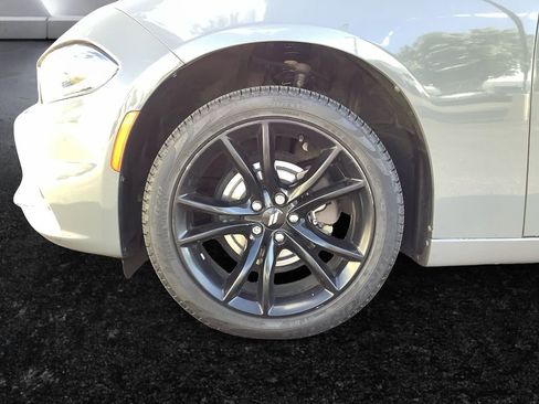 Used 2018 Dodge Charger SXT w/ Blacktop Package RWD image 26