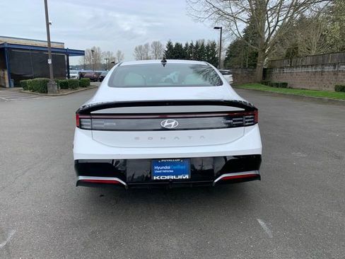 Certified 2024 Hyundai Sonata SEL FWD image 4