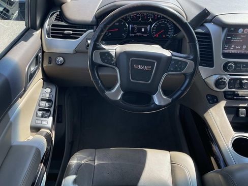 Used 2019 GMC Yukon SLT RWD image 16
