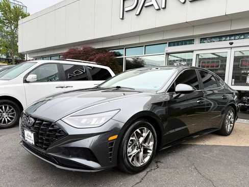 Used 2021 Hyundai Sonata SEL FWD image 3