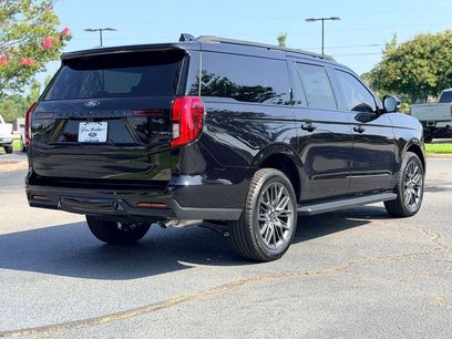 New 2026 Ford Expedition Max Platinum w/ Stealth Appearance Package