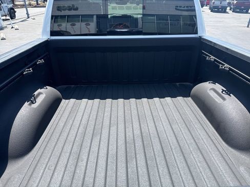 Certified 2025 RAM 1500 Big Horn image 8