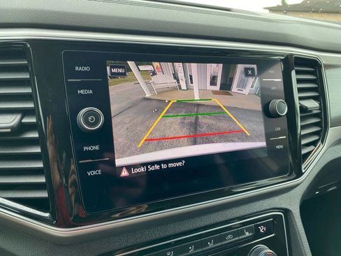 Used 2019 Volkswagen Atlas SEL R-Line image 16