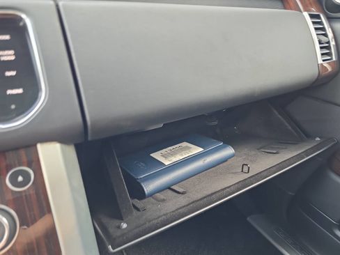 Used 2013 Land Rover Range Rover HSE image 52