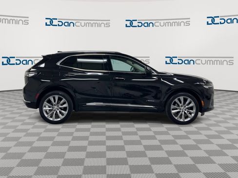 Used 2023 Buick Envision Avenir AWD/4WD image 9