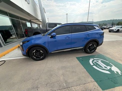 Used 2026 Kia Sportage EX w/ EX Panorama Roof Package FWD image 26