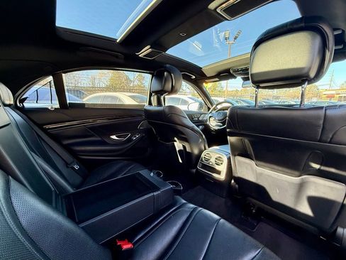 Used 2015 Mercedes-Benz S 550 Sedan image 37