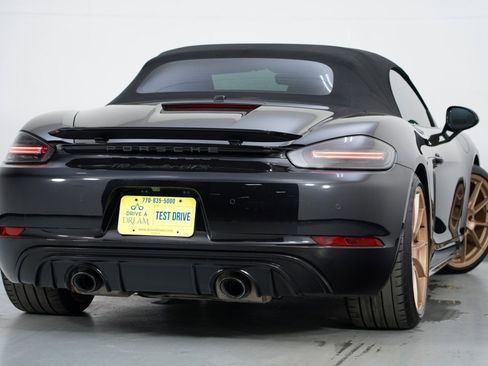 Used 2021 Porsche 718 Boxster GTS image 5