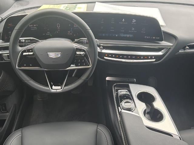 Certified 2024 Cadillac Lyriq Tech w/ Driver Assist Package AWD/4WD image 23