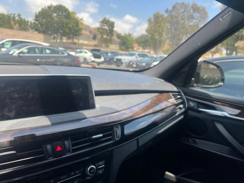 Used 2018 BMW X5 sDrive35i RWD image 15