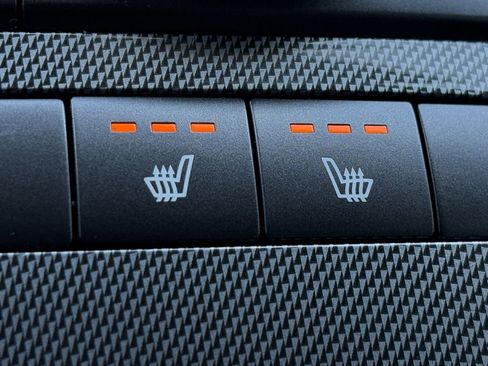 Used 2022 Hyundai Santa Fe Blue image 5