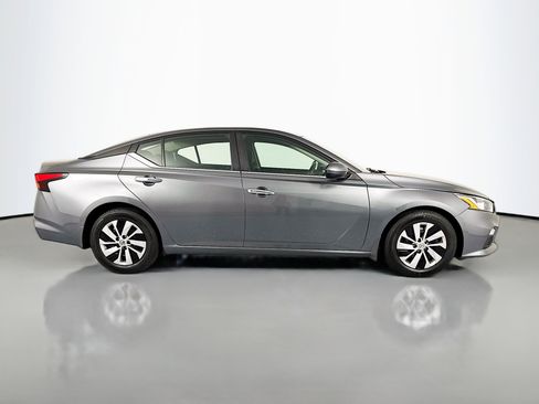Used 2021 Nissan Altima 2.5 S FWD image 4