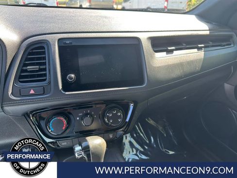 Used 2019 Honda HR-V Sport image 10
