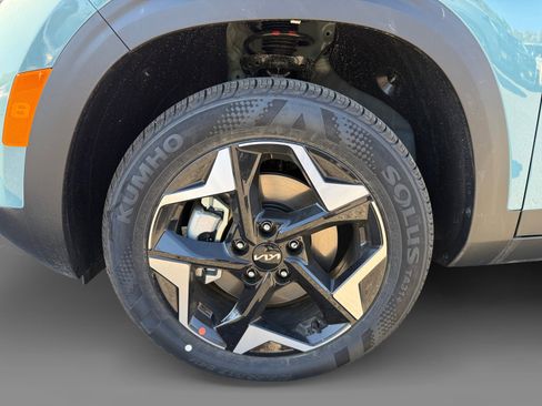 New 2026 Kia Seltos S image 9