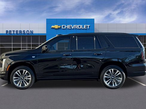 Used 2025 Cadillac Escalade Sport Platinum w/ LPO, Floor Liner Package AWD/4WD image 7