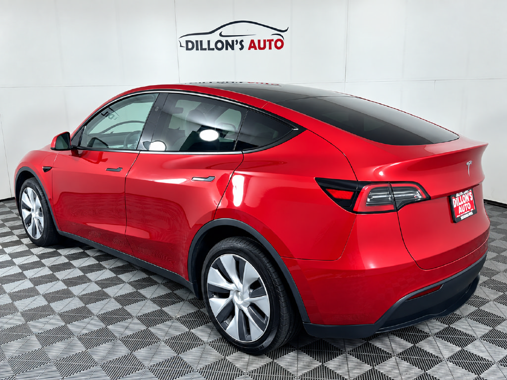 Used 2023 Tesla Model Y Long Range AWD/4WD image 6
