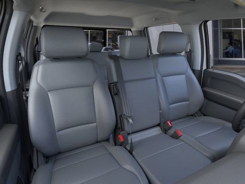 New 2026 Ford F250 XL w/ XL Chrome Package image 10