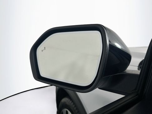 Used 2025 Ford Explorer Platinum w/ LUX Leather Package image 16