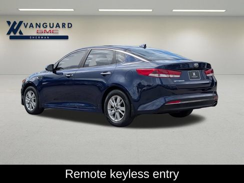 Used 2017 Kia Optima LX FWD image 5