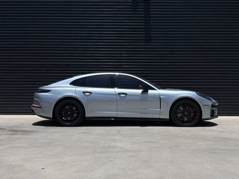 Certified 2026 Porsche Panamera GTS AWD/4WD image 8