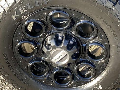 Used 2021 Ford F350 Lariat image 29