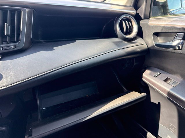 Used 2018 Toyota RAV4 XLE w/ Plus Extra Value Package AWD/4WD image 22