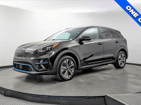 Used 2022 Kia Niro EX FWD image 2