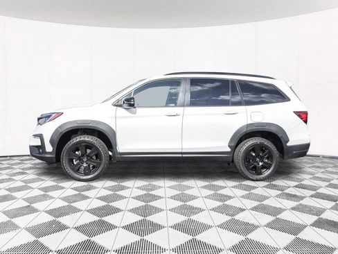 Used 2022 Honda Pilot TrailSport image 16