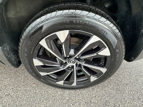 Certified 2025 MAZDA CX-50 2.5 Hybrid w/ Premium Plus Pkg AWD/4WD image 9