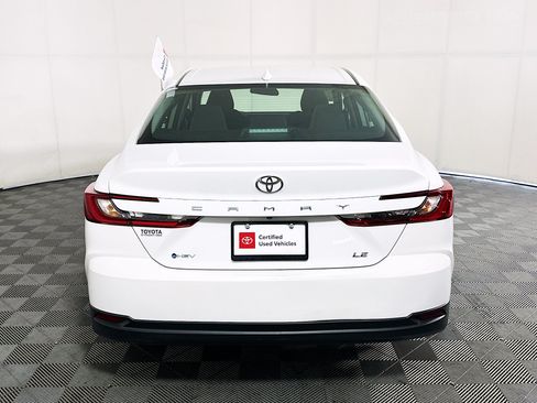 Used 2026 Toyota Camry LE FWD image 4
