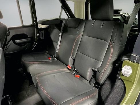 Used 2021 Jeep Wrangler Unlimited Rubicon AWD/4WD image 20