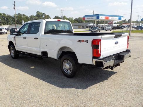Used 2024 Ford F350 XL w/ 360-Degree Camera Package AWD/4WD image 3