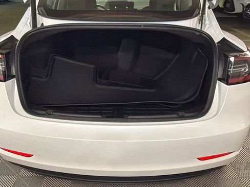 Used 2023 Tesla Model 3 Standard Range image 13