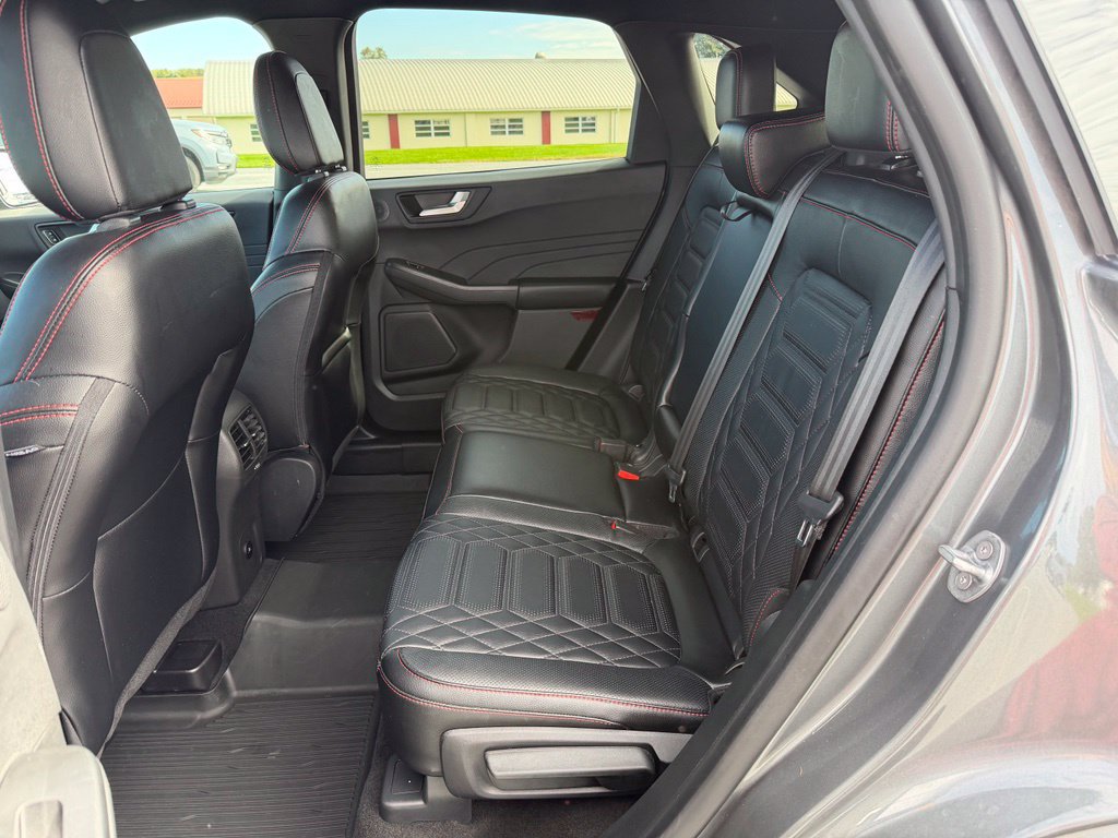 Certified 2024 Ford Escape ST-Line Elite w/ Premium Technology Package AWD/4WD image 20