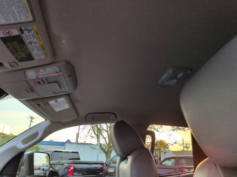 Used 2021 Toyota Tundra Limited w/ Limited Premium Package image 21