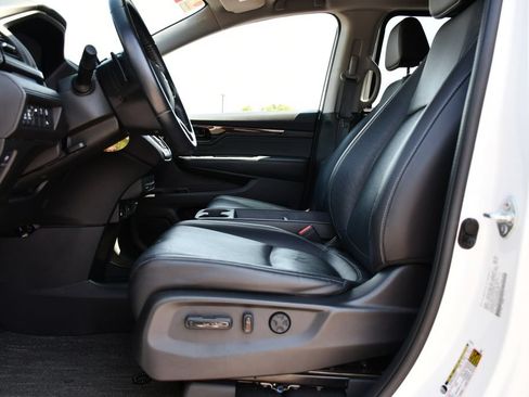 Used 2021 Honda Odyssey Touring image 19