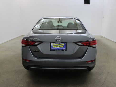 Used 2024 Nissan Sentra S FWD image 4