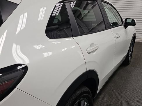 New 2027 Honda HR-V LX image 9