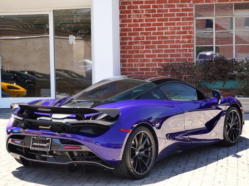 Used 2020 McLaren 720S RWD image 4