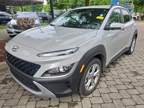 Certified 2023 Hyundai Kona SEL FWD image 4