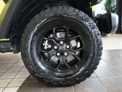 Used 2024 Jeep Wrangler Unlimited AWD/4WD image 58