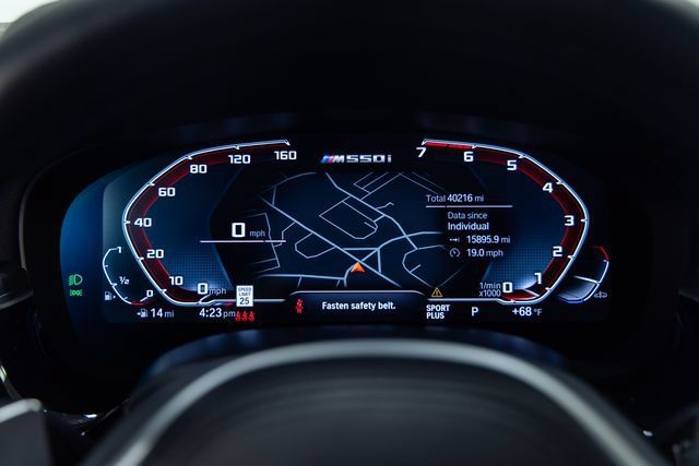 Certified 2023 BMW M550i xDrive AWD/4WD image 2