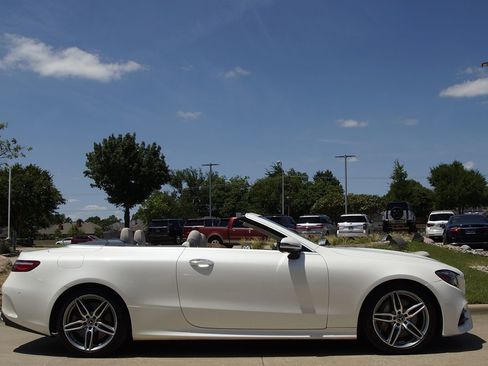 Used 2018 Mercedes-Benz E 400 Cabriolet w/ Premium 2 Package (Q02) image 7