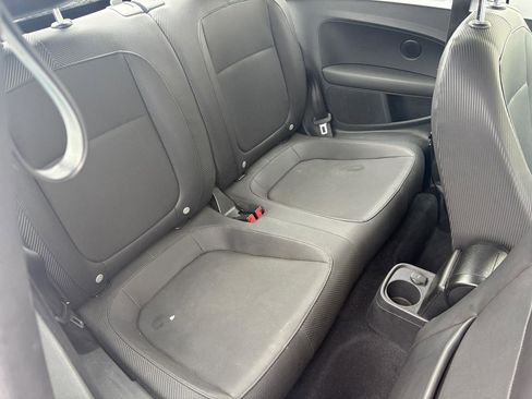 Used 2014 Volkswagen Beetle 2.5 image 12
