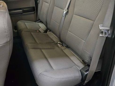 Used 2015 Ford F150 XLT w/ Equipment Group 302A Luxury image 33